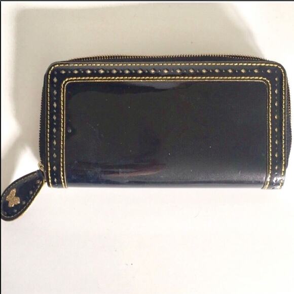 ANNA SUI Black Patent Leather Emblem Snap Interior Brown Tan Zip Wallet Clutch - Picture 4 of 8